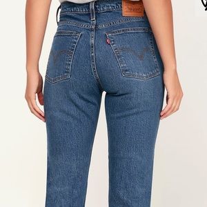 Levi’s Wedgie Straight Cropped Jean, size 27